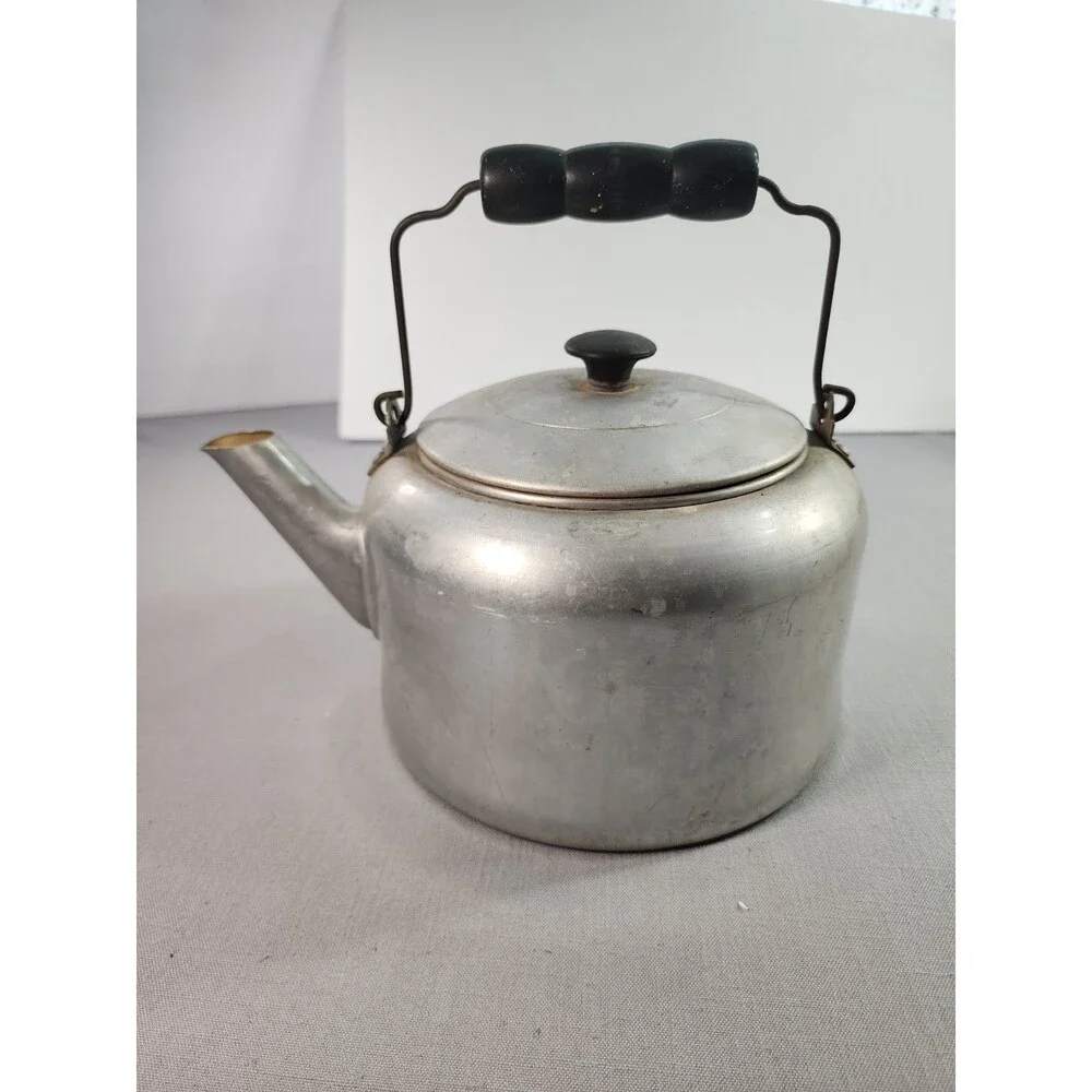 1950s COMET Aluminum Teapot Tea Kettle with Lid Wooden Handle Coffee Pot 9